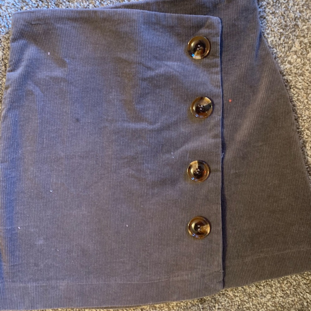 Corduroy button skirt